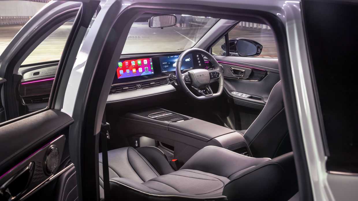 Chery Omoda E5 2024 interior