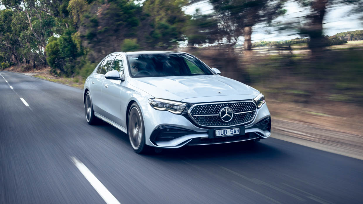 Mercedes-Benz E300 2024 driving front 4