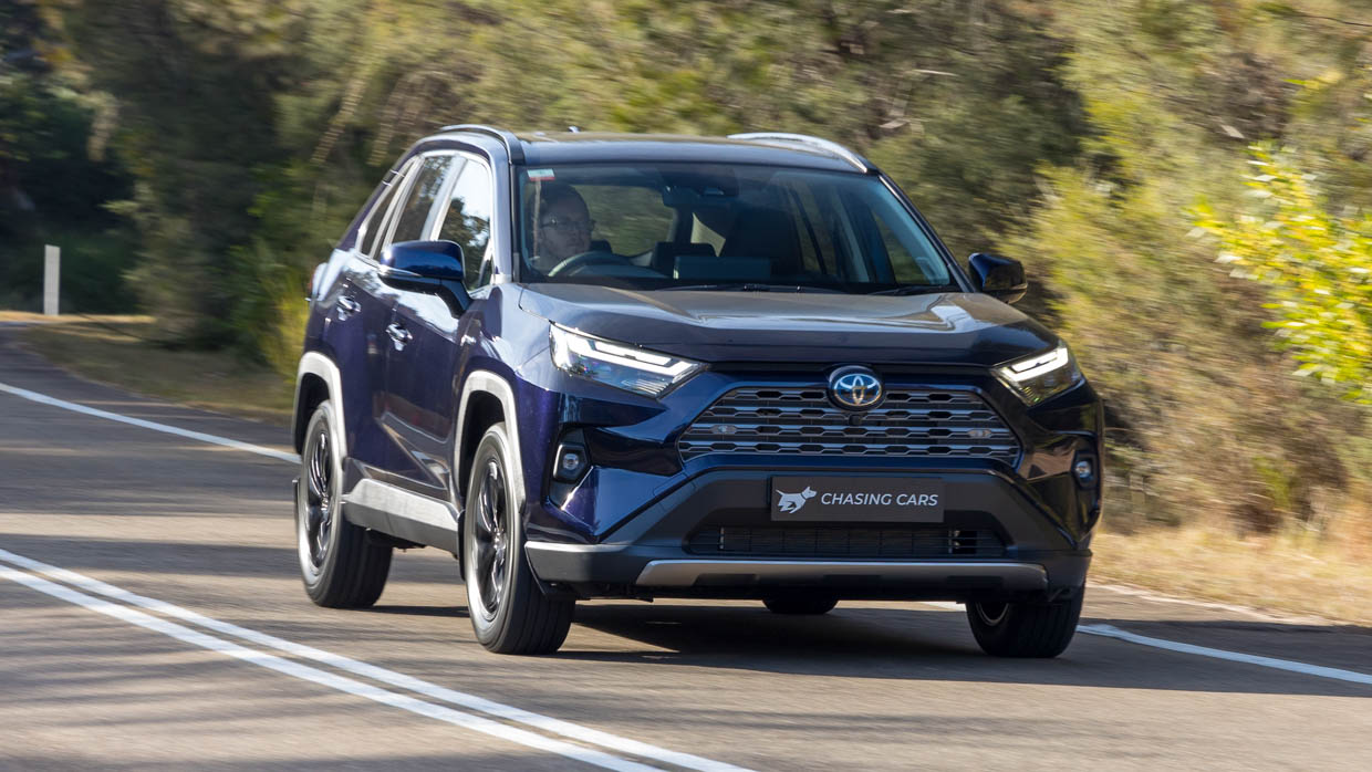 Car news today: Toyota investigating unibody Hilux sibling, Tesla takes top safety score, and more – 23 May 2025