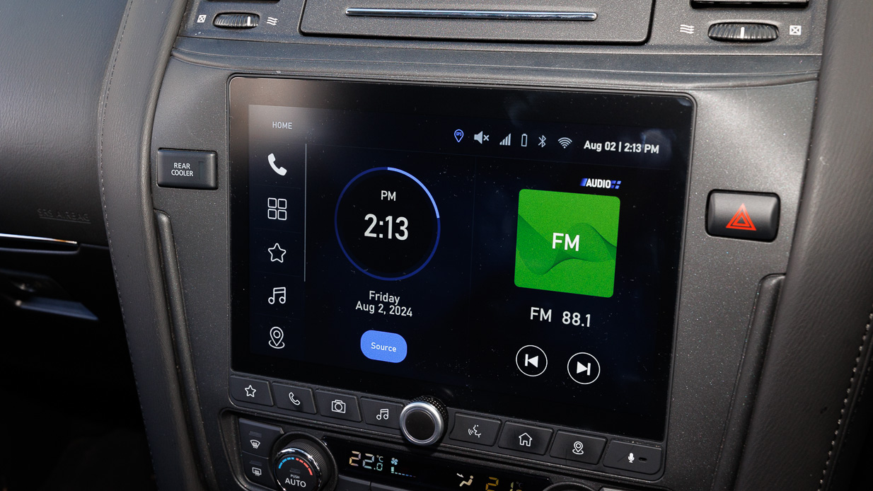 2024 Nissan Patrol Ti-L interior new touchscreen