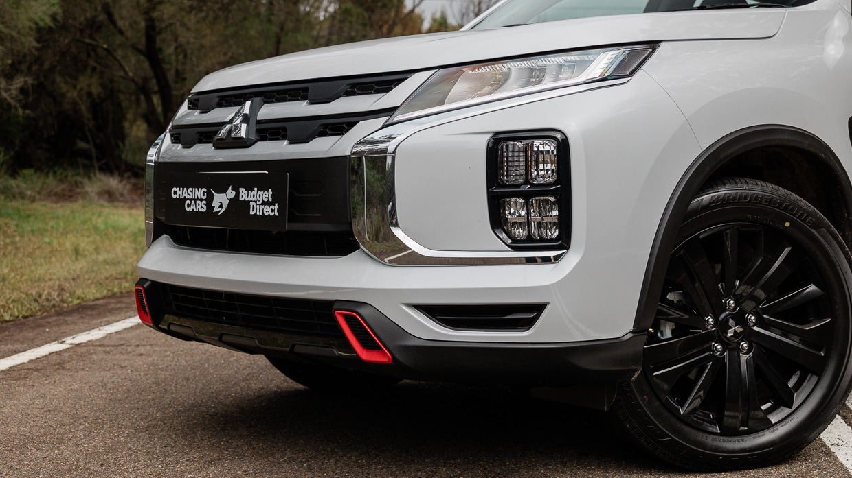 2024 Mitsubishi ASX Street Pack front end detailing static