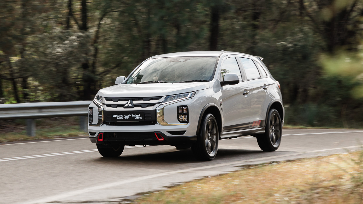 2024 Mitsubishi ASX Street Pack front angle driving shot cornering