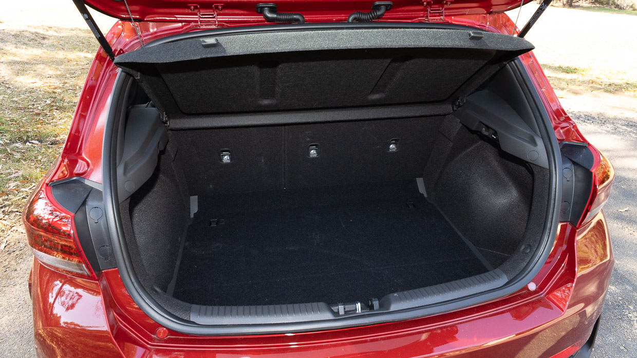 2024 Hyundai i30 N Line interior boot space