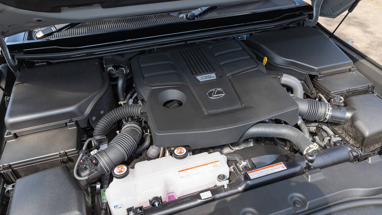 2024 Lexus GX550 Overtrail V6 engine bay