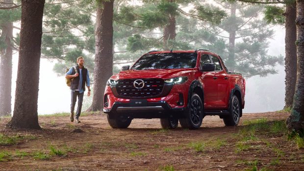 2024 BT 50 AUS RHD C101 SP Pkg EXT FQ Vermilion Latosol Metallic until20271017