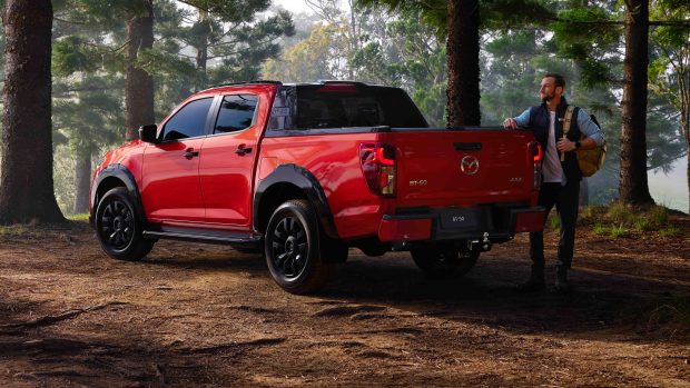 2024 BT 50 AUS RHD C102 SP Pkg EXT RQ Vermilion Latosol Metallic until20271017