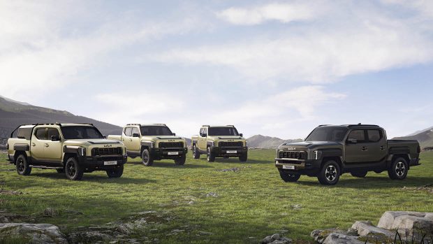 2025 Kia Tasman paunchy lineup shot
