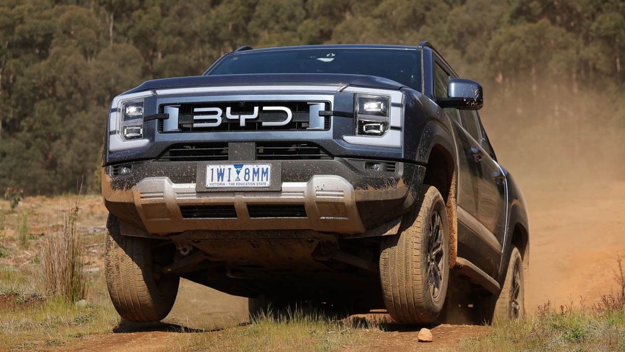 2025 BYD Shark 6 blue front angle up