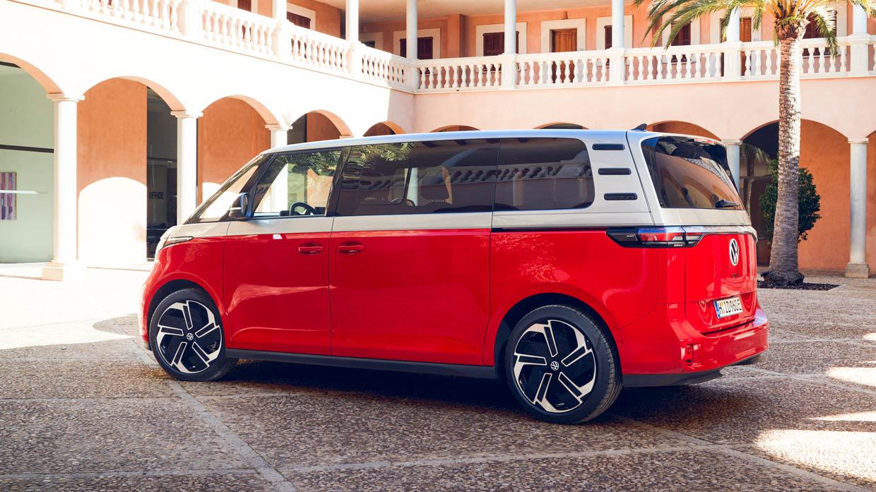 2025 Volkswagen ID Buzz GTX side angle in square