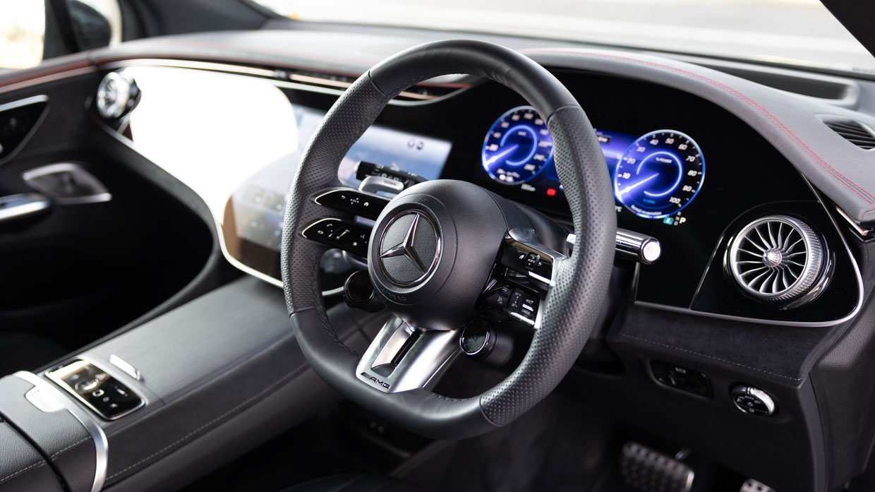 Mercedes-AMG EQE 53 SUV 2025 interior