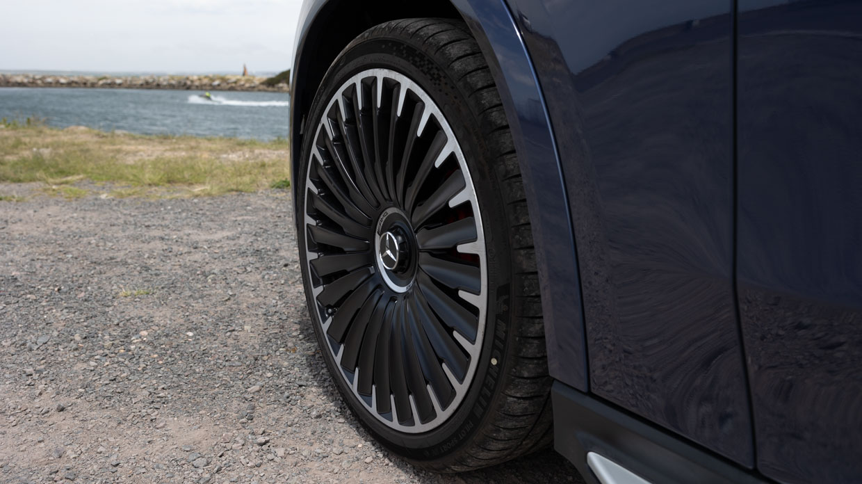 Mercedes-AMG EQE 53 SUV 2025 wheel