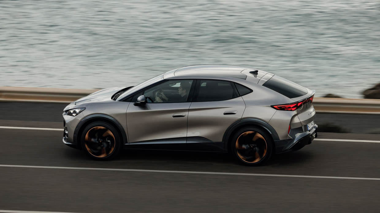 2025 Cupra Tavascan side profile silver