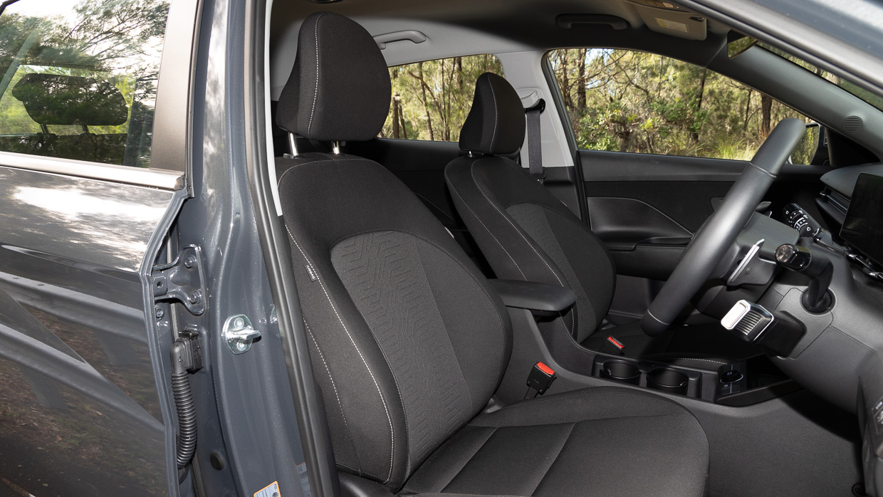 Hyundai Kona Electric 2024 interior front seat