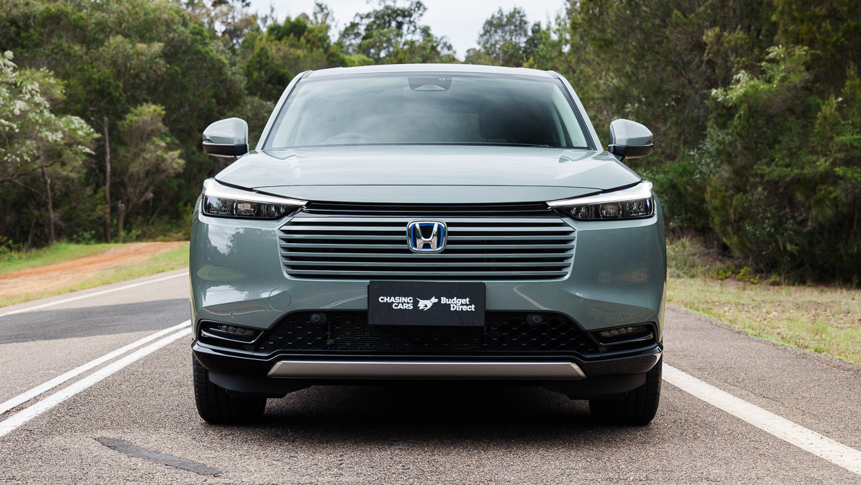 2024 Honda HR-V E:HEV L front angle