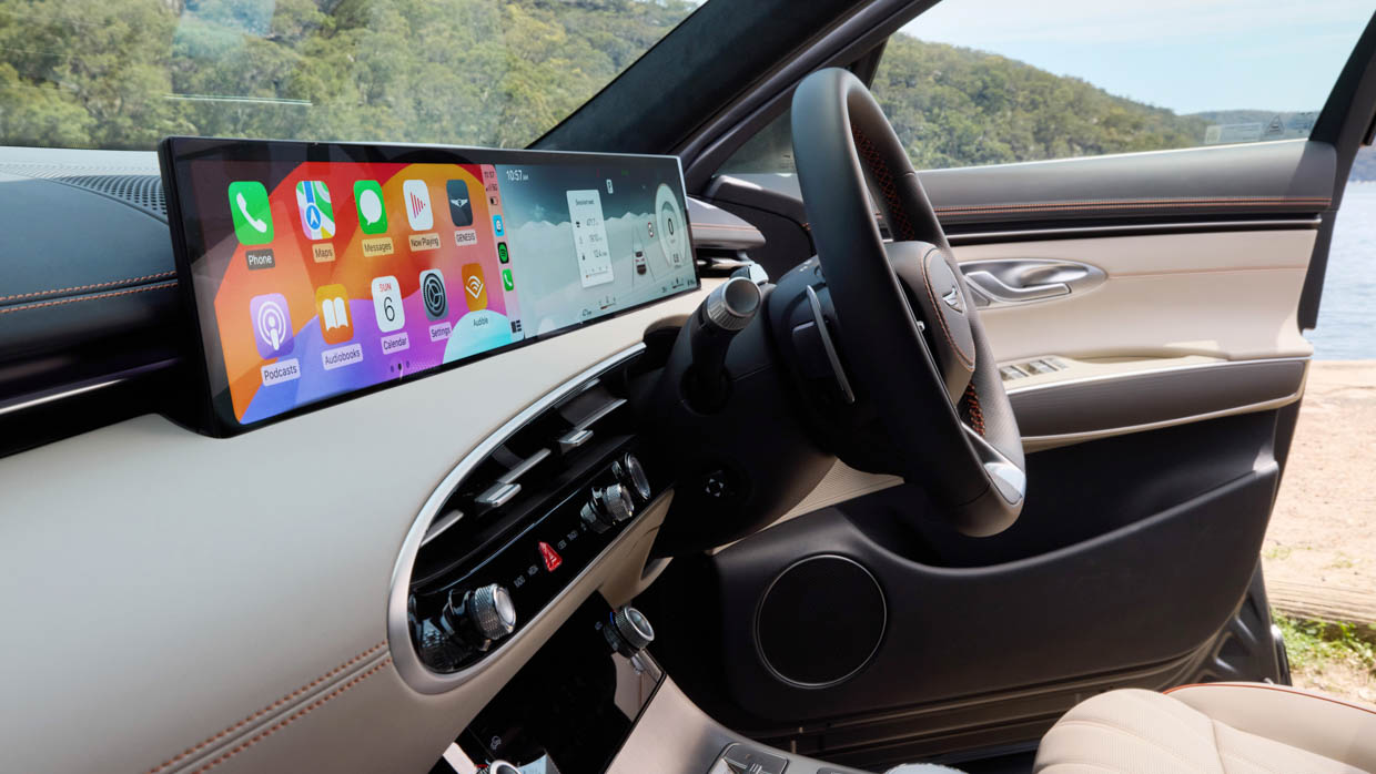 2025 Genesis GV70 Signature Sport interior screen and wheel