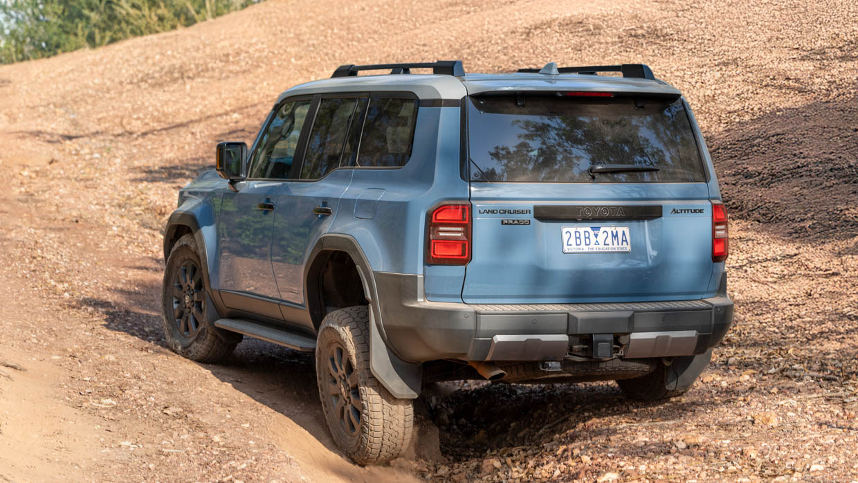 2025 Toyota LandCruiser Prado Altitude