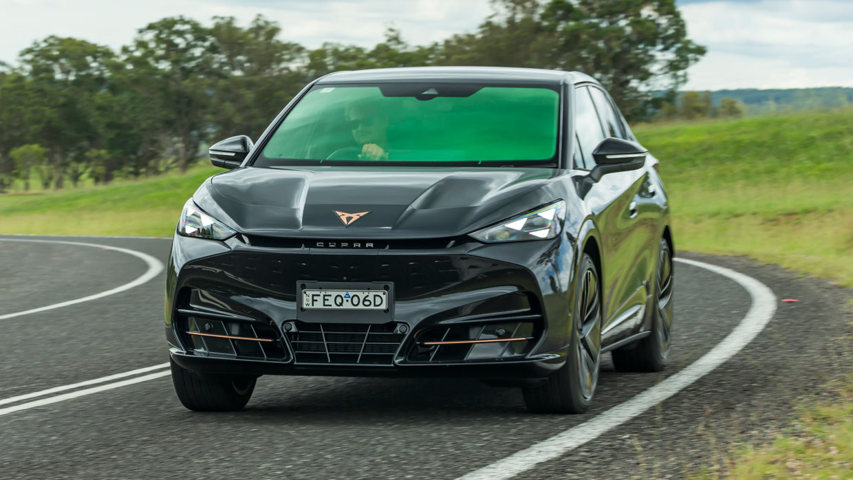 Cupra Tavascan 2025 driving front 2