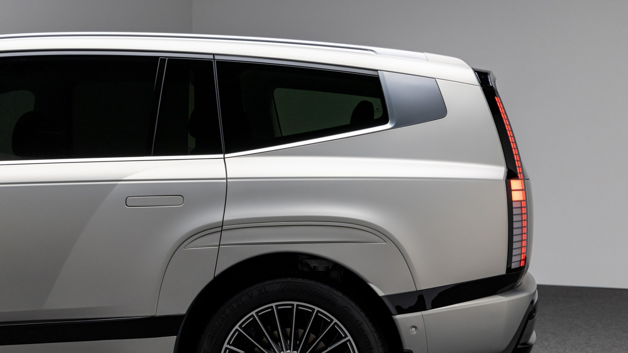 Hyundai Ioniq 9 2025 rear close