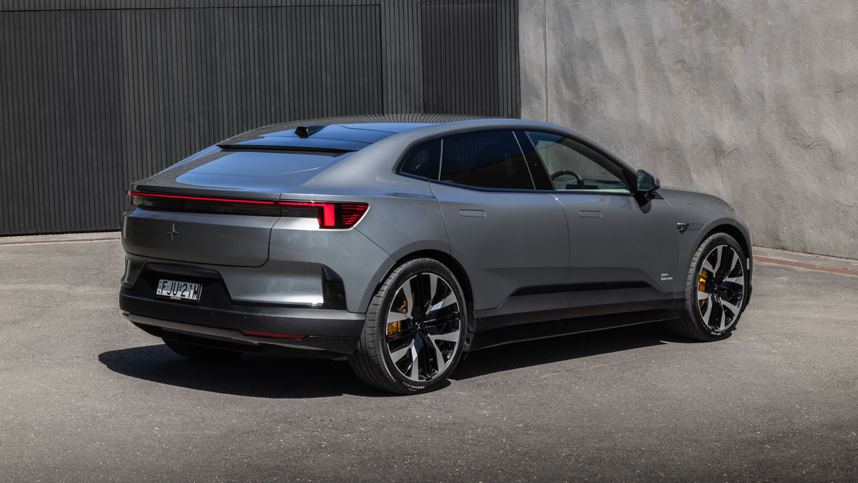 Polestar 4 2025 AWD rear 3/4
