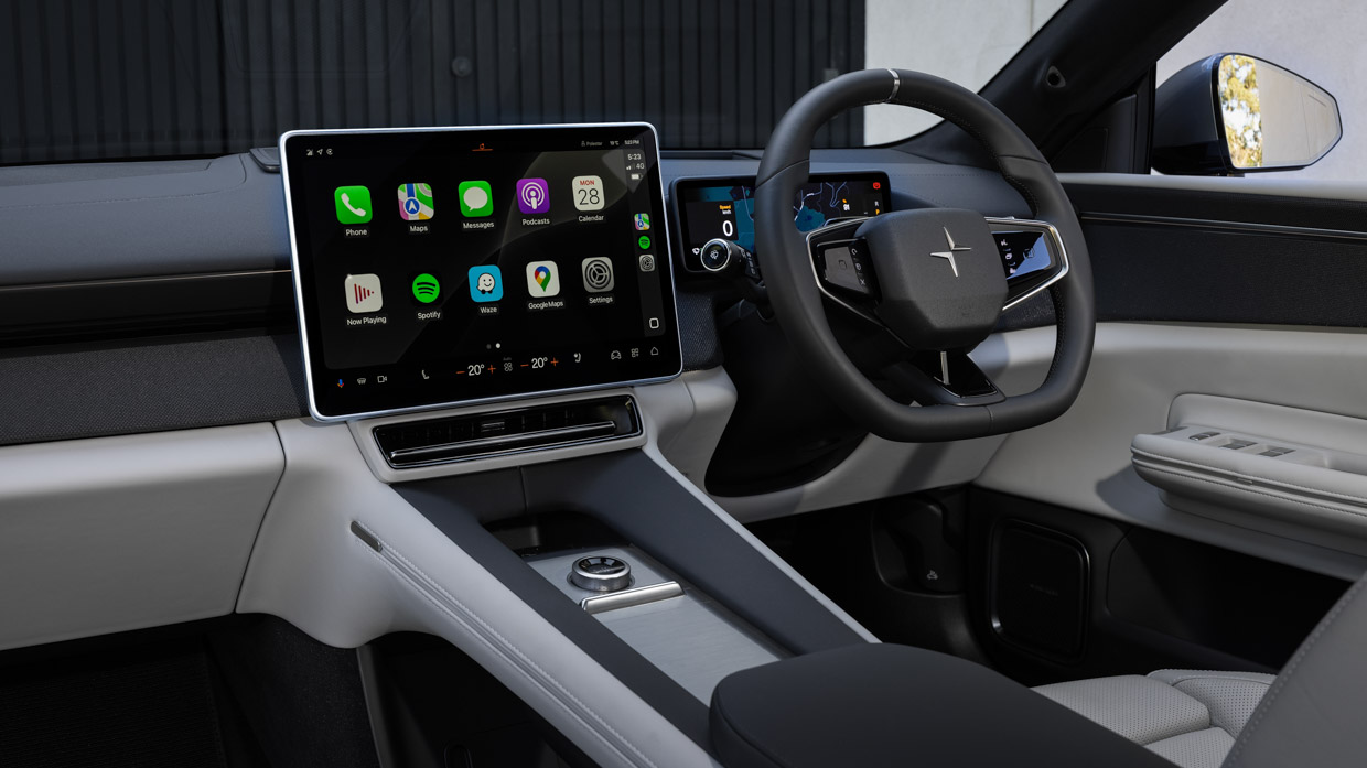 Polestar 4 2025 interior