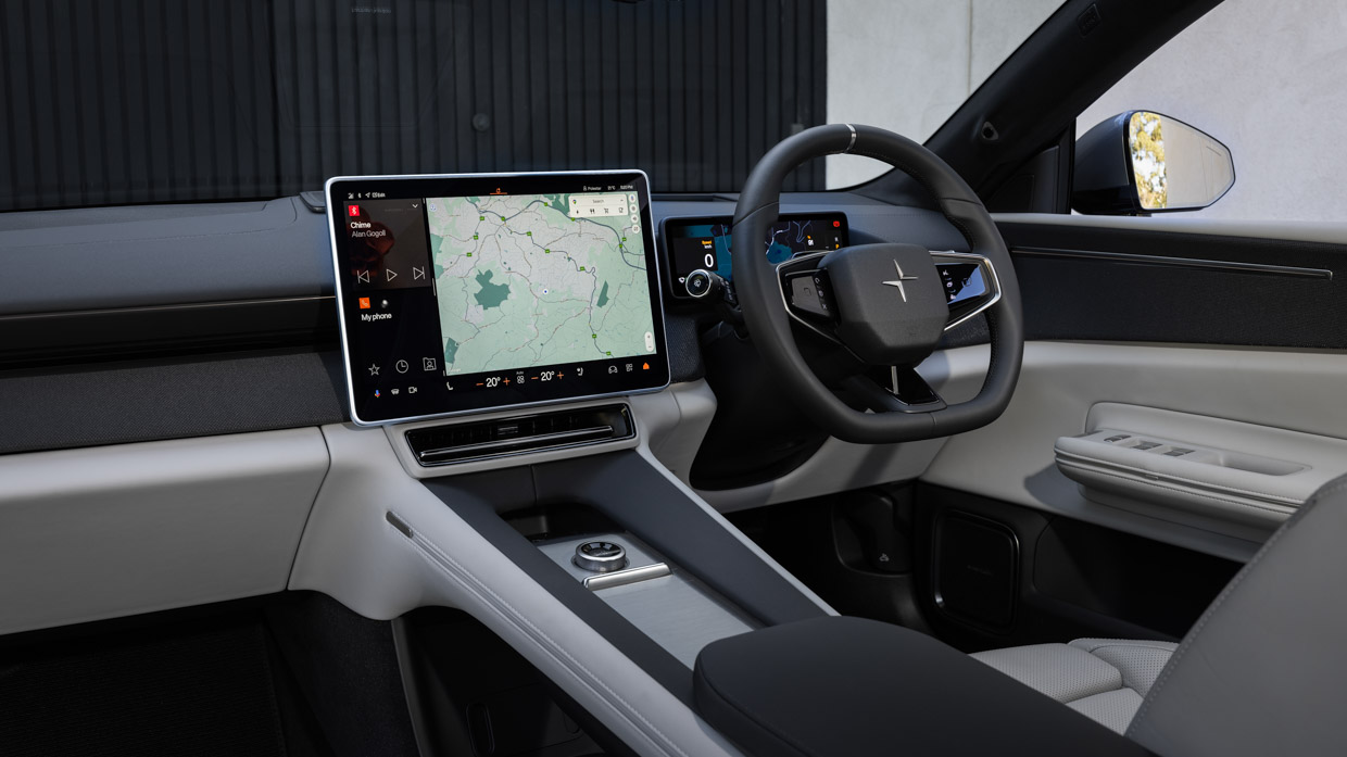 Polestar 4 2025 interior 2