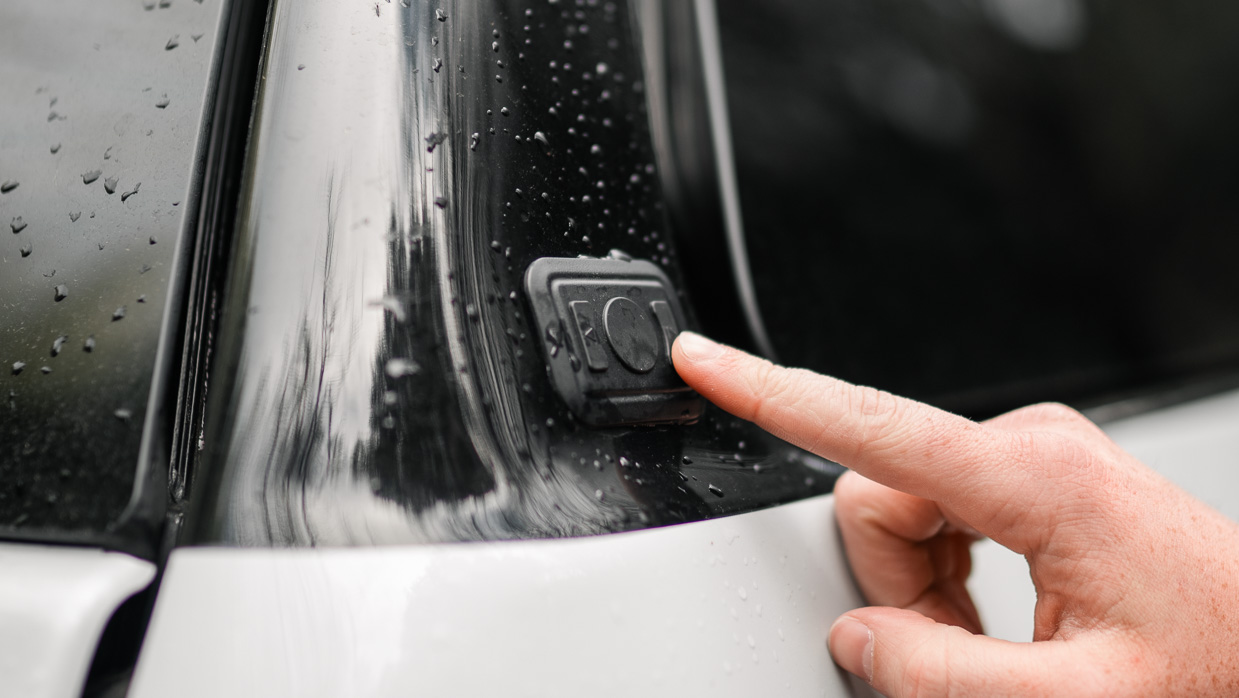 Mitsubishi Triton GSR LT 2024 button canopy