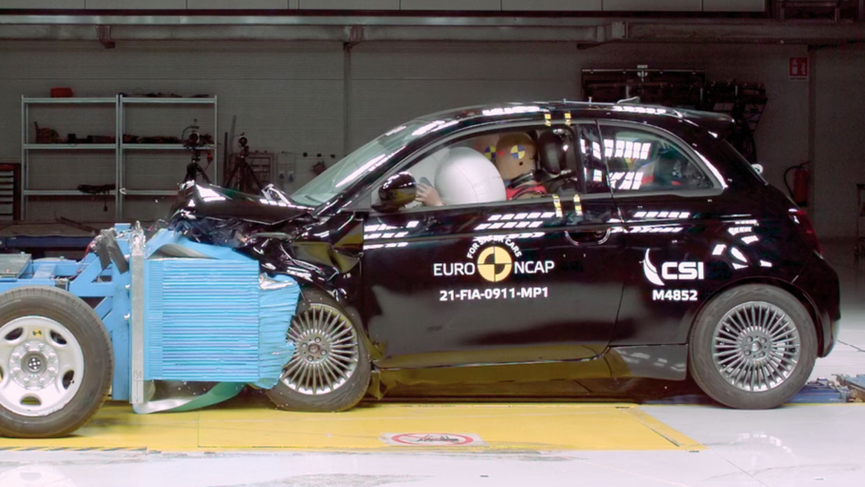 Fiat 500e crash test