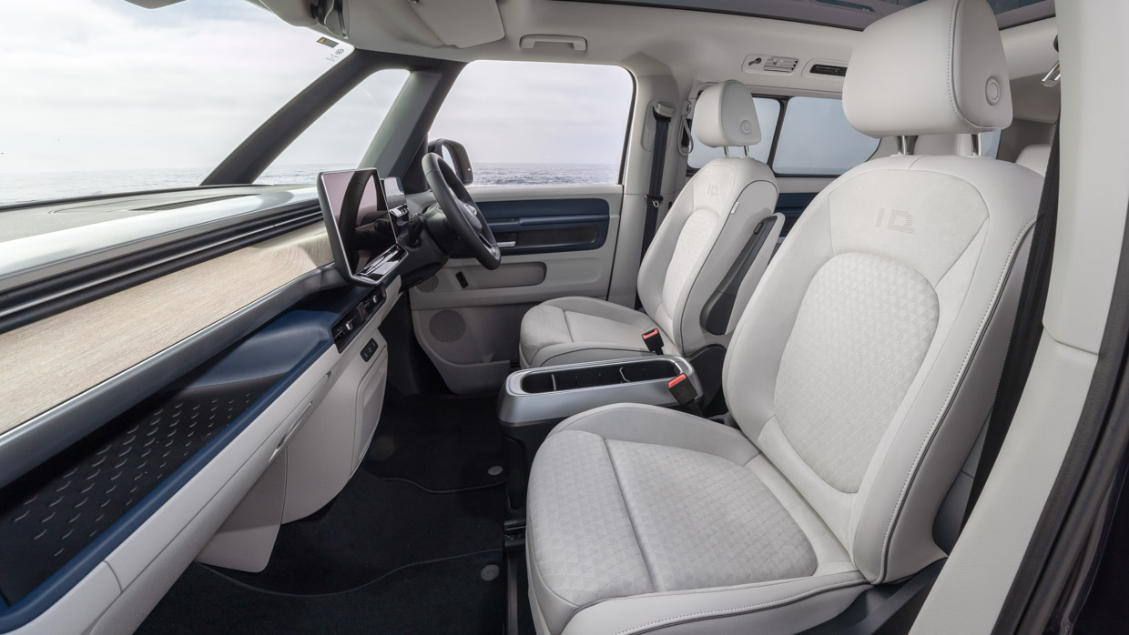 Volkswagen ID.Buzz LWB 2025 interior front seats