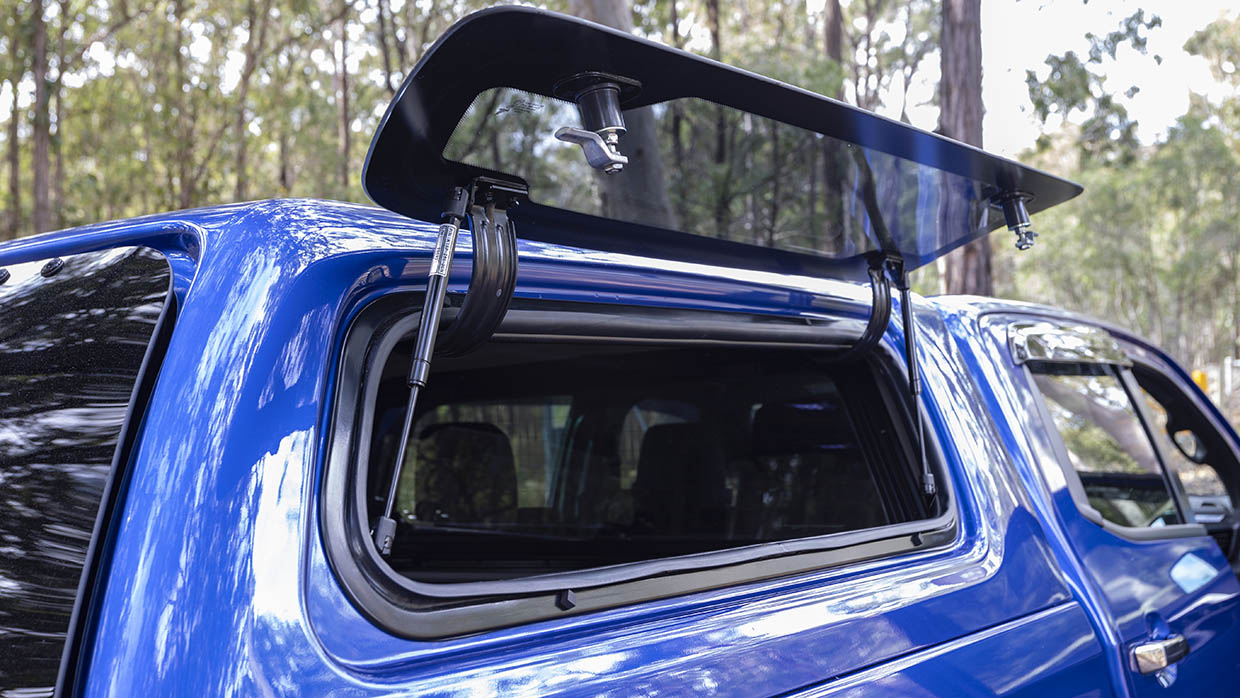 Isuzu D-Max LS-U+ Tour Mate 2025 canopy