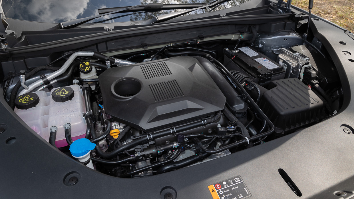 MG HS Essence 2025 engine