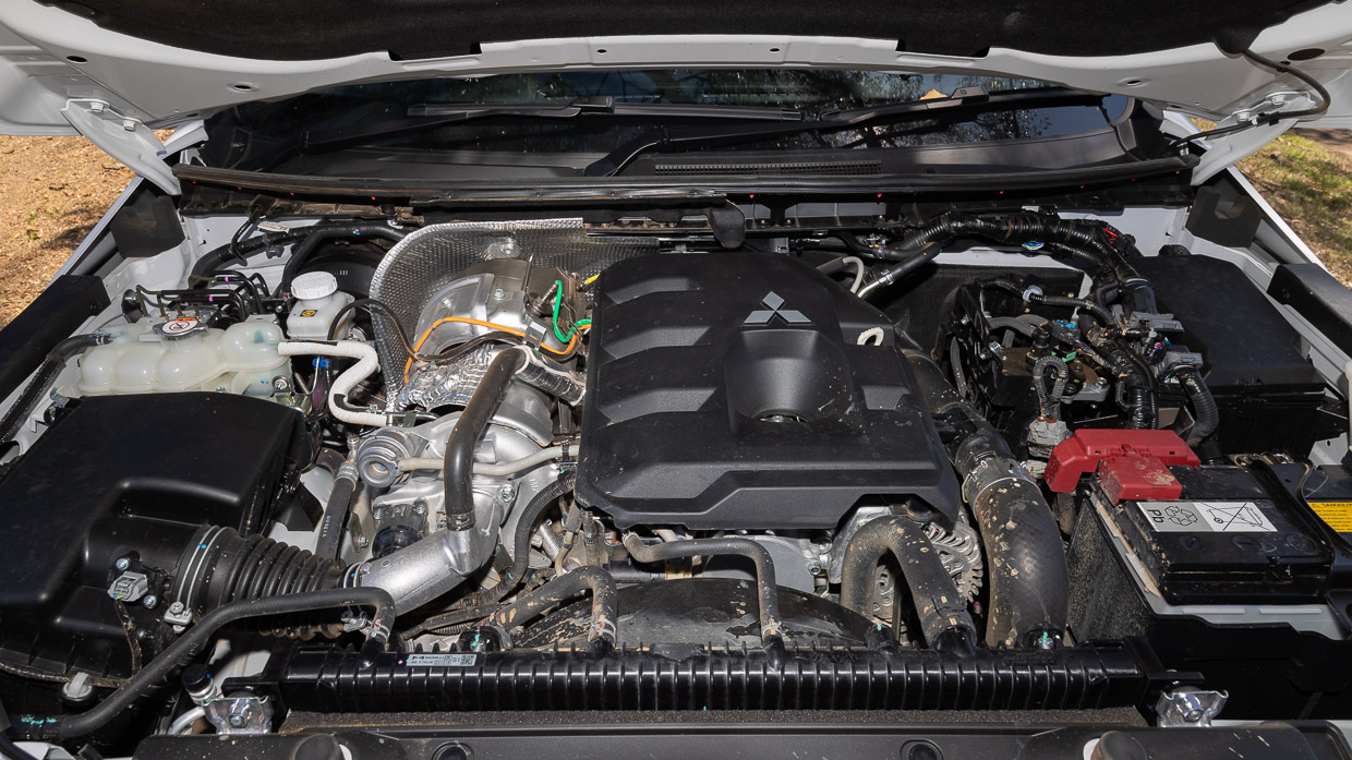 Mitsubishi Triton GSR 2025 LT engine