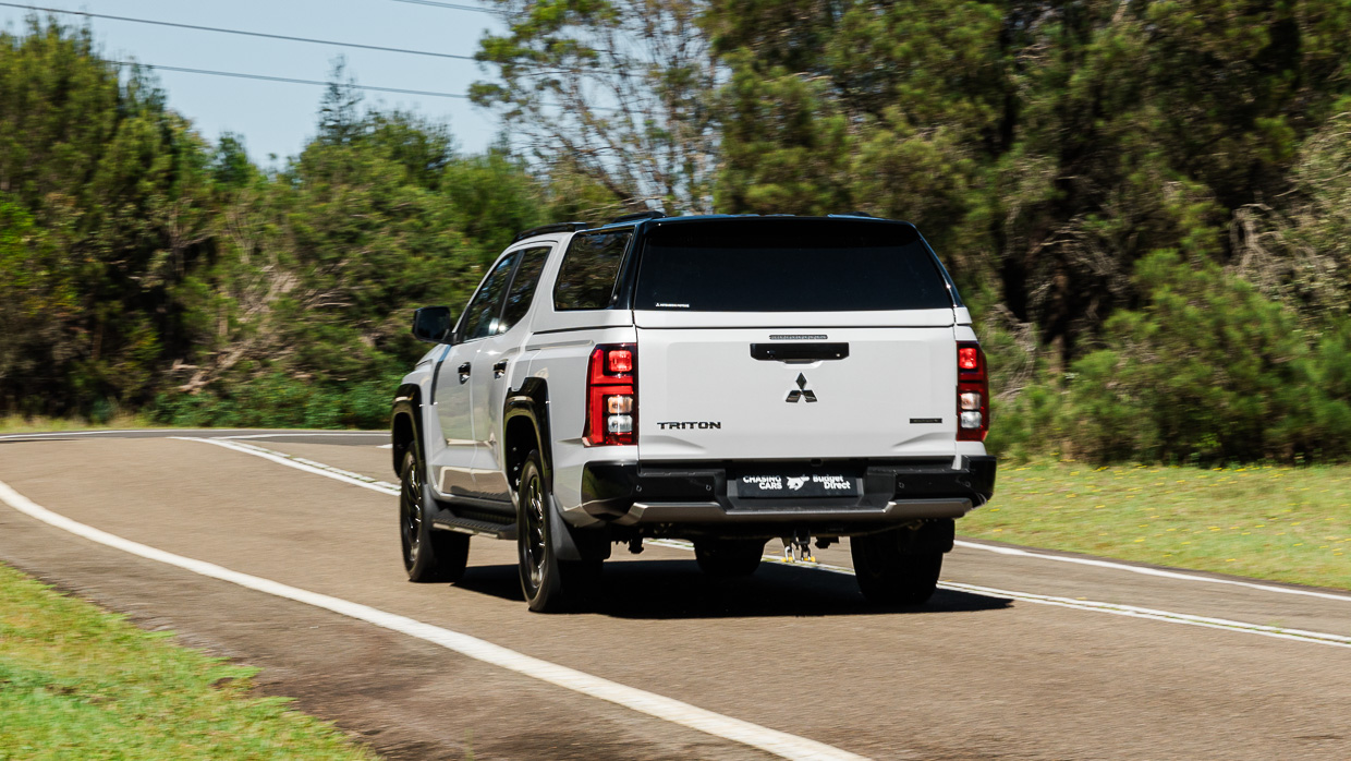 Mitsubishi Triton GSR 2025 LT driving rear