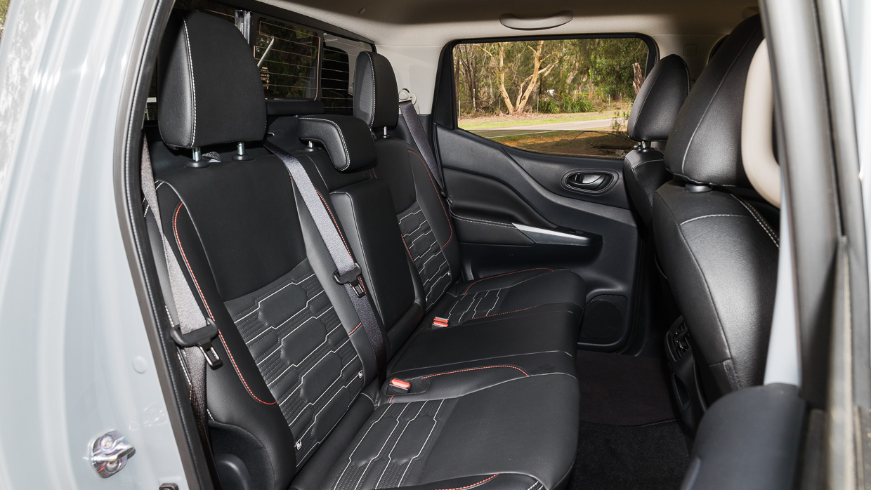Nissan Navara Pro-4X Warrior 2025 interior back seats