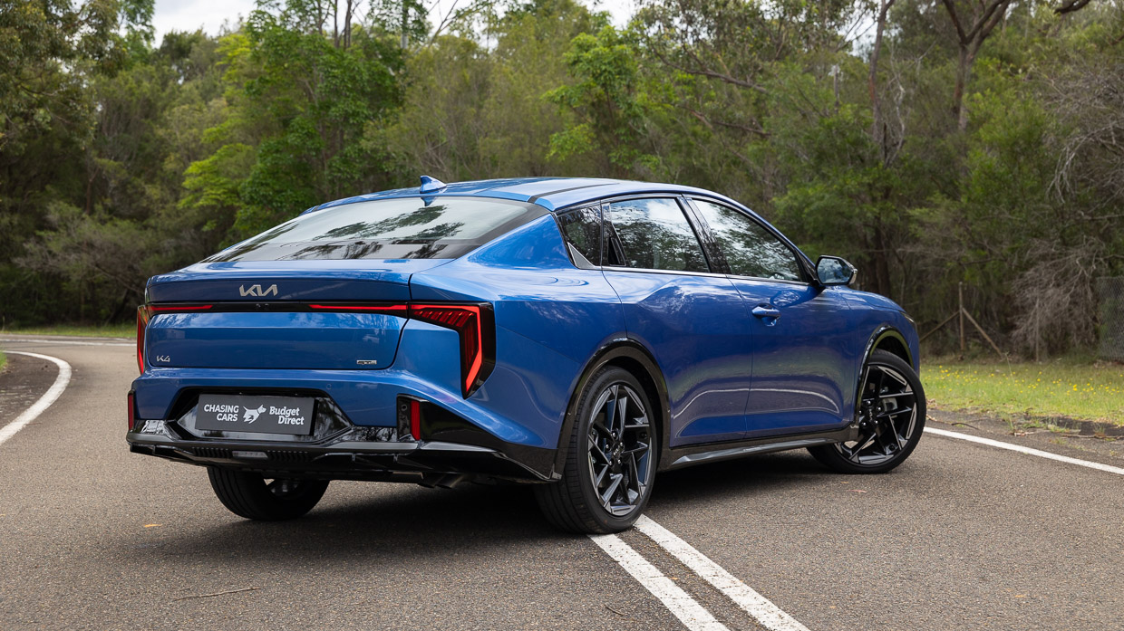 Kia K4 GT-Line 2025 rear 3/4