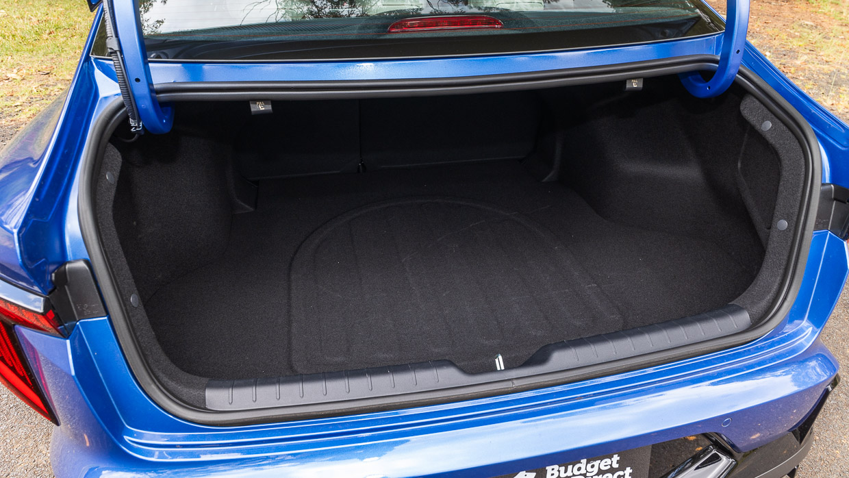 Kia K4 GT-Line 2025 interior boot