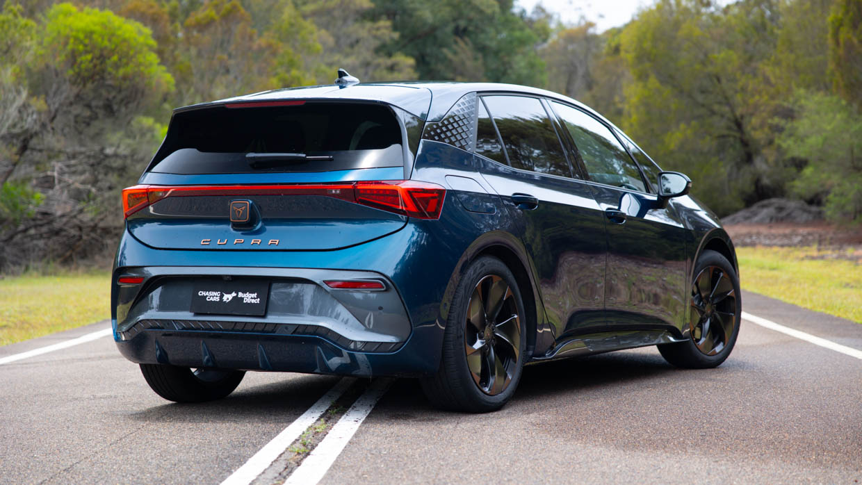 Cupra Born LT 2025 rear 3/4