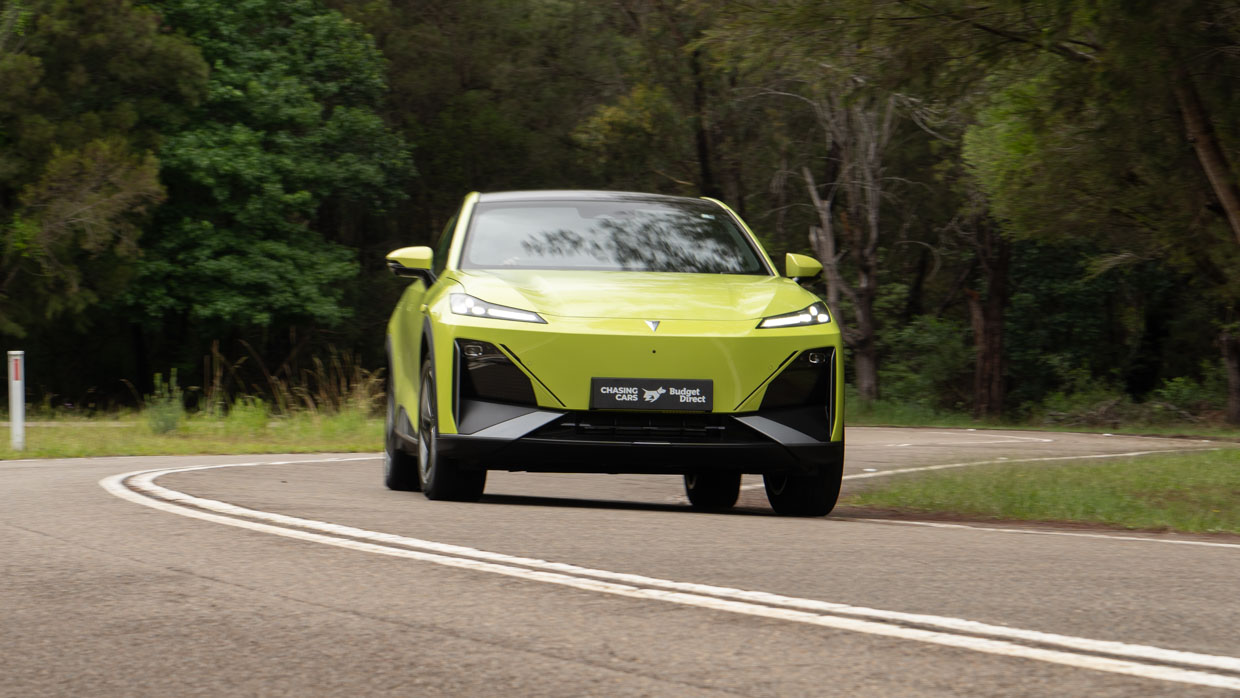 Deepal S07 2025 driving front 5