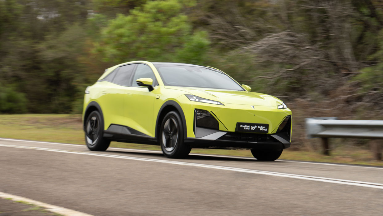 Deepal S07 2025 driving front