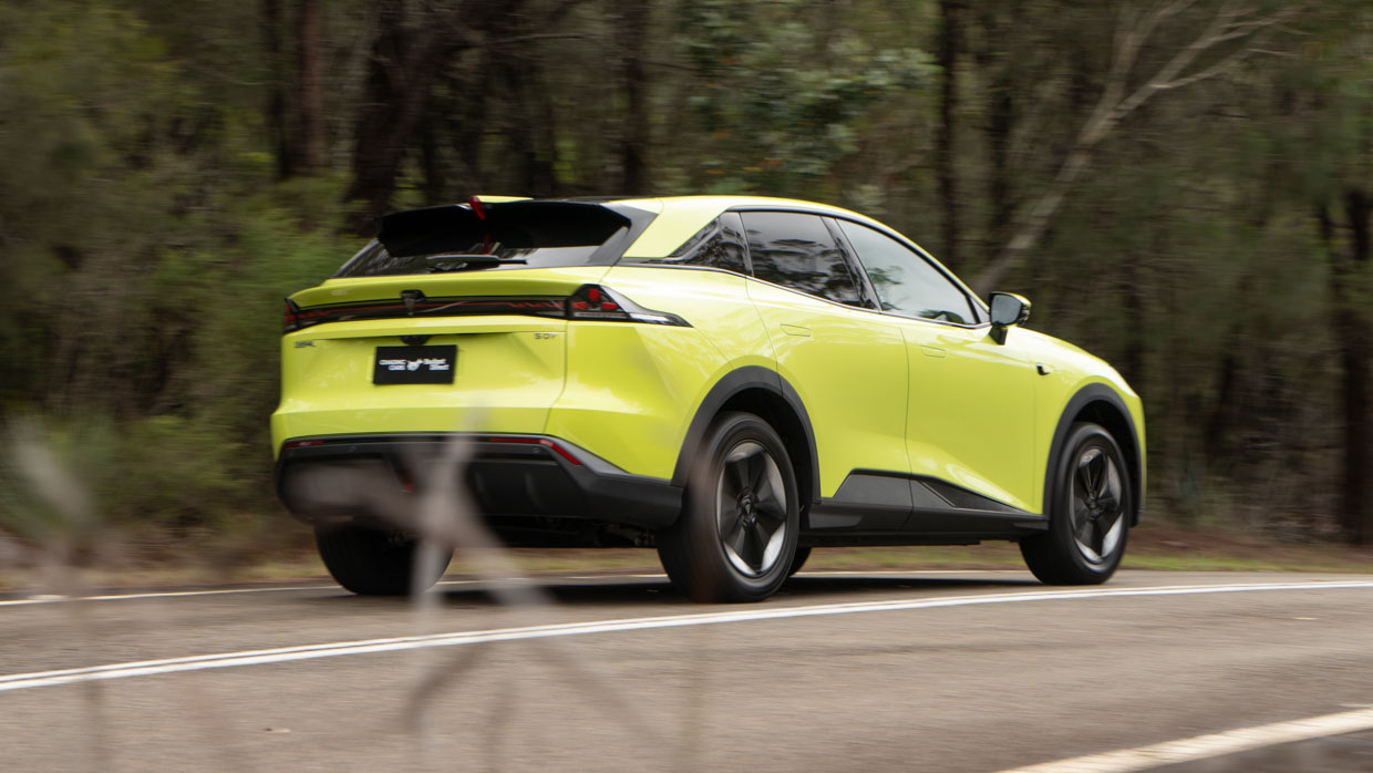 Deepal S07 2025 driving rear 4