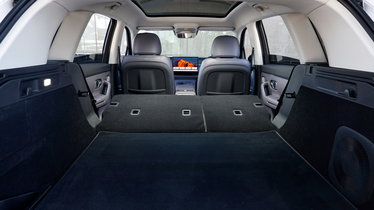 Leapmotor C10 Design 2025 interior boot