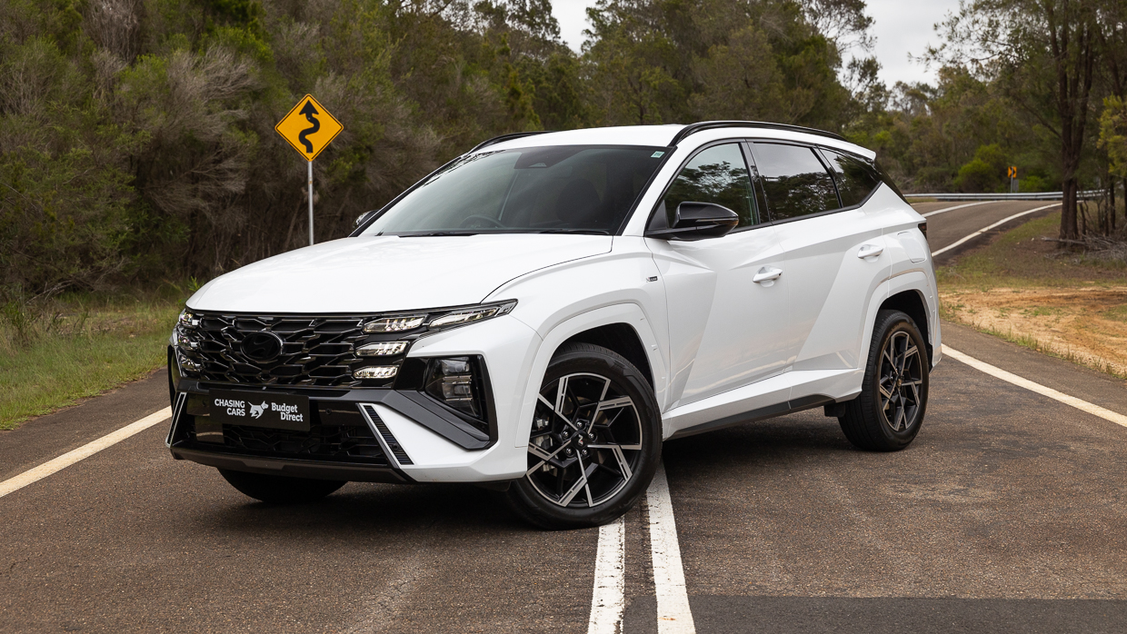 Hyundai Tucson Elite Hybrid LT 2025 front 3/4