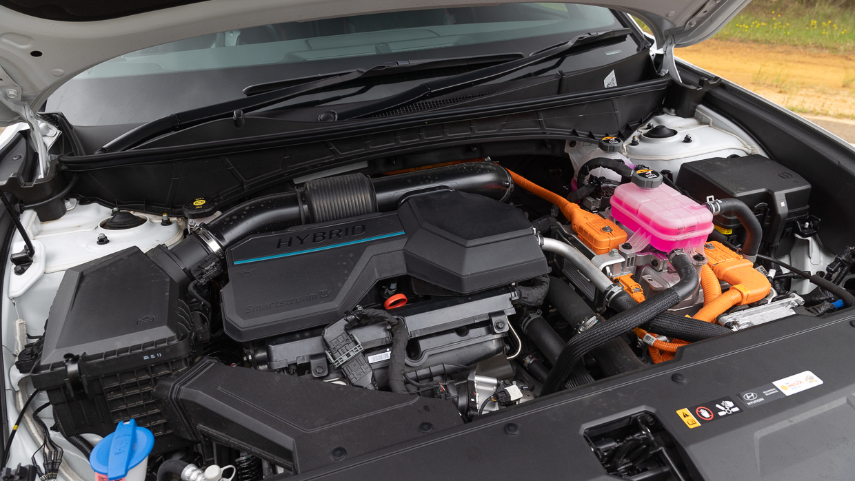 Hyundai Tucson Elite Hybrid LT 2025 engine
