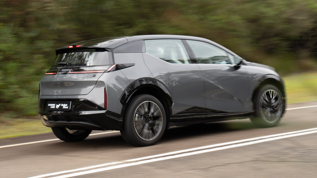 Zeekr X 2025 driving rear