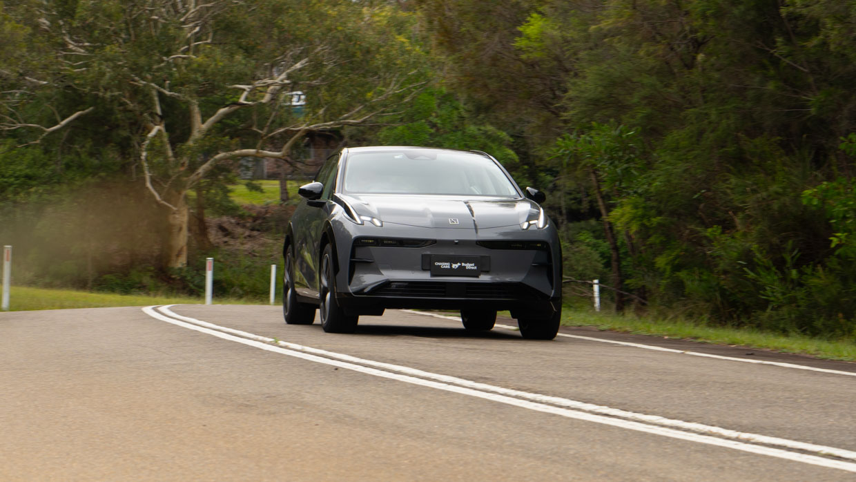 Zeekr X 2025 driving front 3