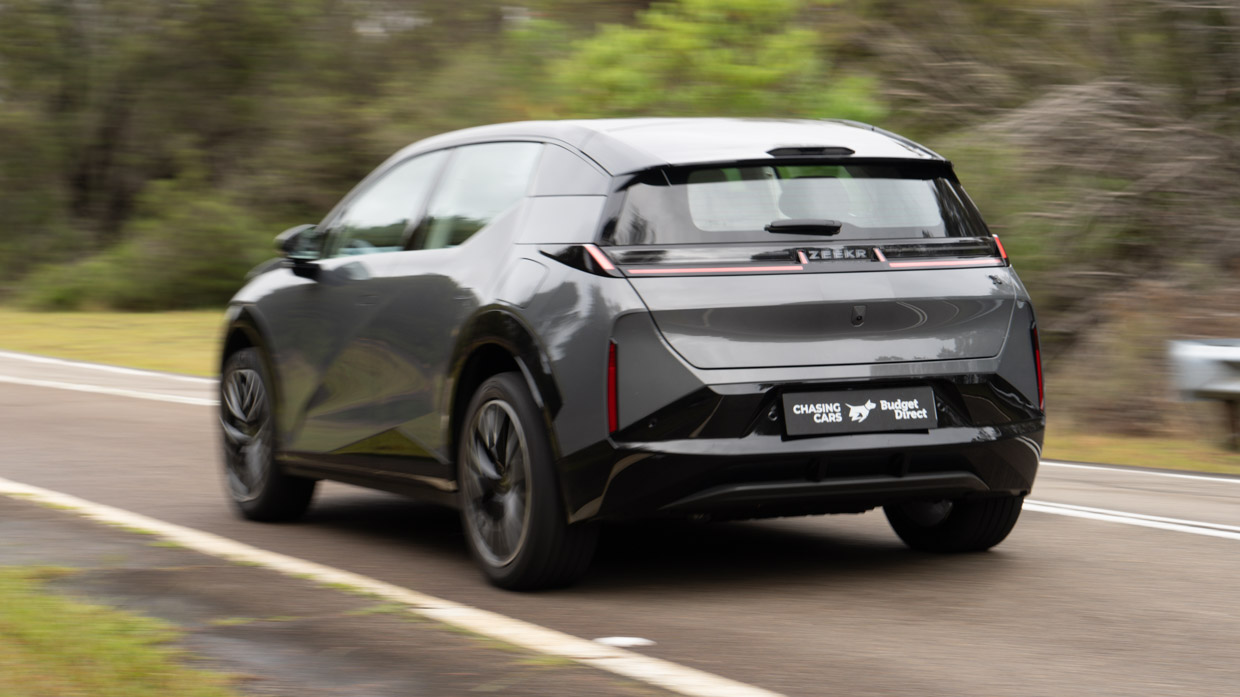 Zeekr X 2025 driving rear 2