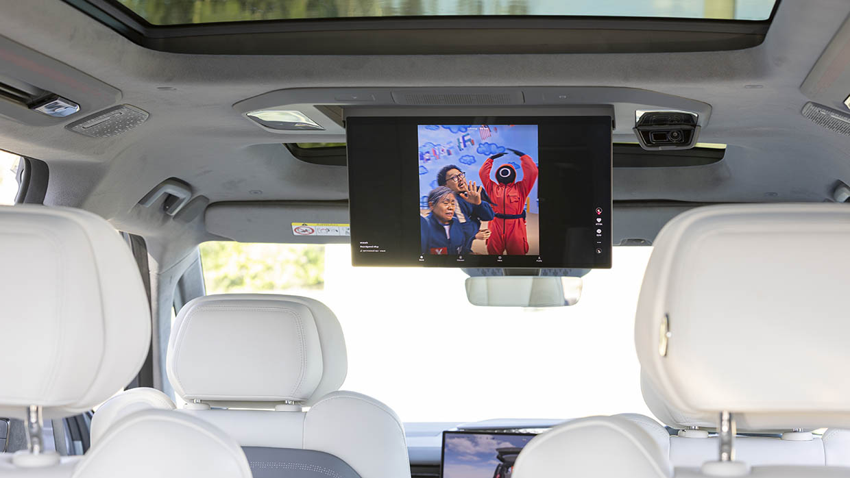 Zeekr 009 2025 screen 5