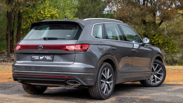 Volkswagen Touareg 210TDI Elegance 2024 rear