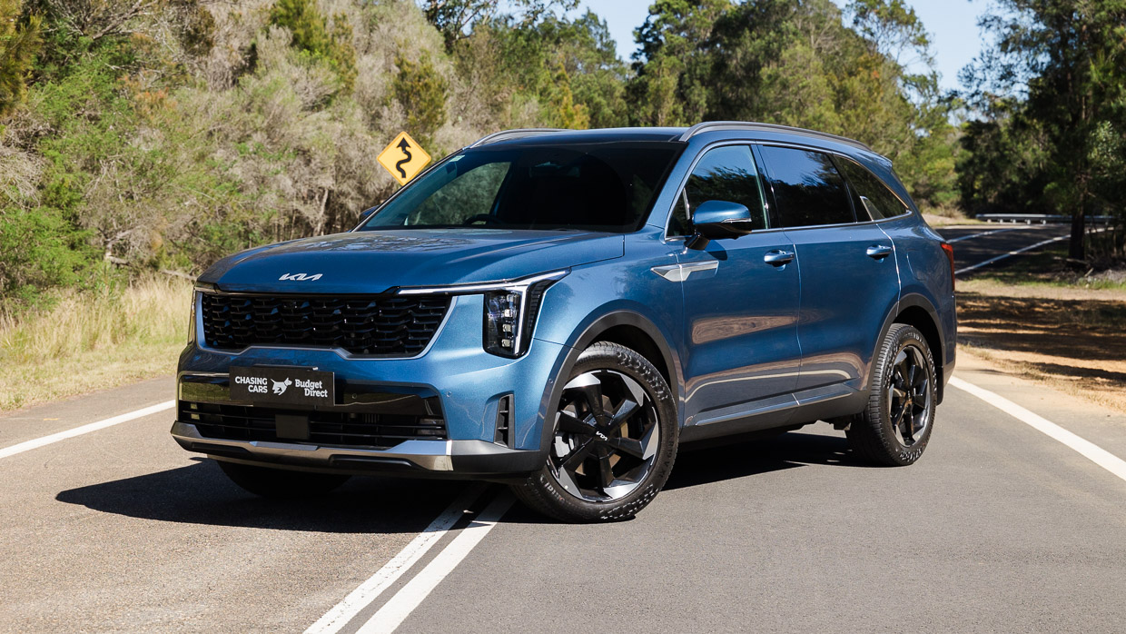 Kia Sorento HEV 2024 front