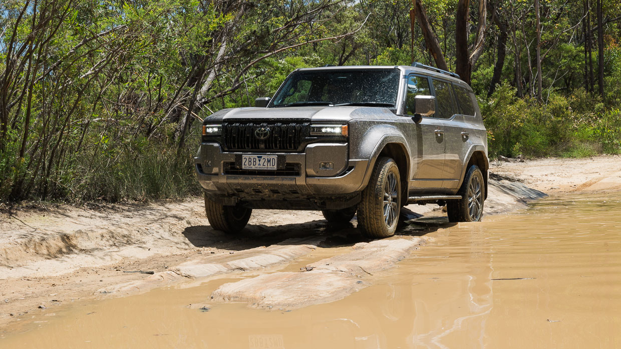 Toyota Prado Kakadu 2025 3/4 front 45