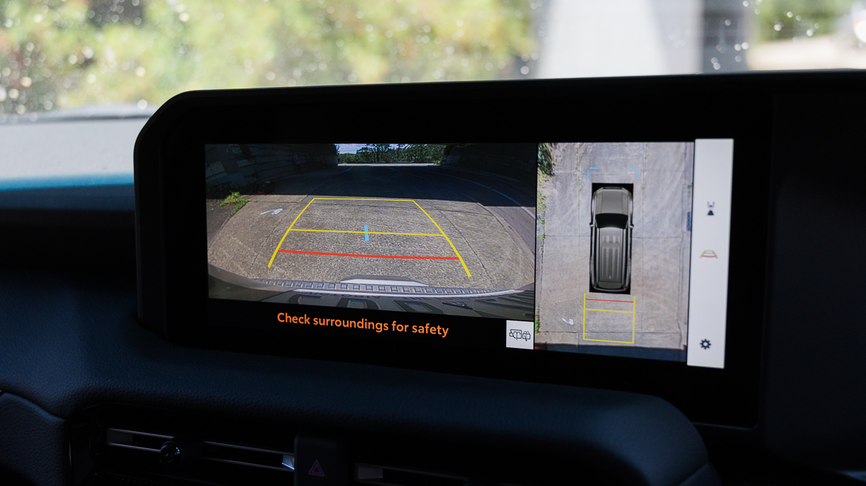 Toyota Prado Kakadu 2025 interior camera